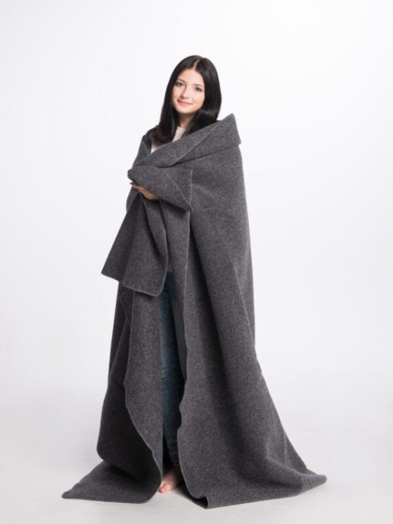 Maleni-Pled-wełniany-Simple-150x200-antracyt