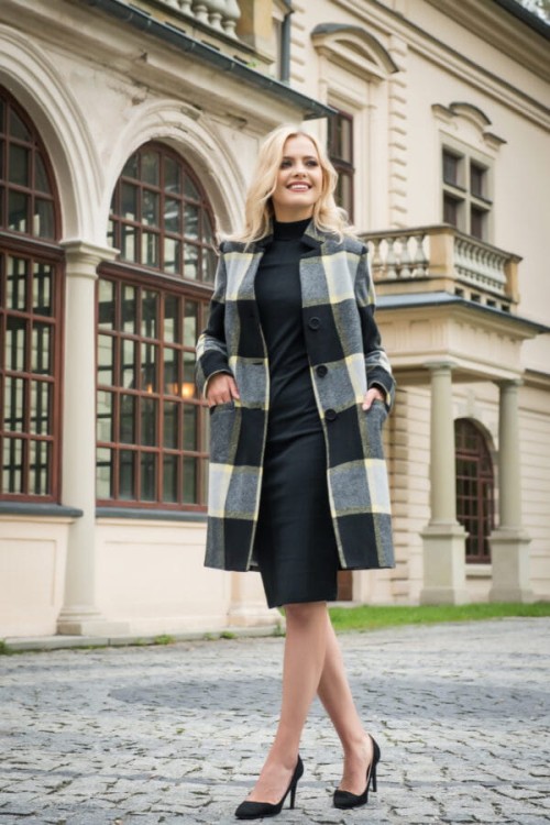 Maleni-Płaszcz-Sylvia-z-wełną-w-szaro-żółtą-kratę1
