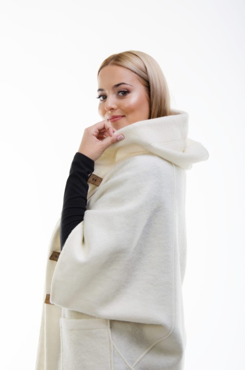 Maleni kamizleka poncho Claudia kremowa 2.jpg