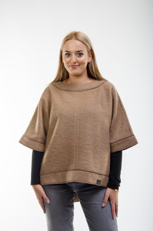Maleni bluza Segovia camel 1.jpg