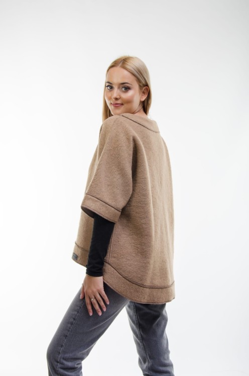 Maleni bluza Segovia camel 2.jpg