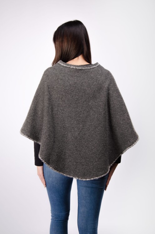 Maleni poncho Nora grafit wzór 2.jpg