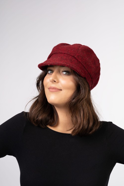 Maleni Kaszkiet damski z wełny bordo