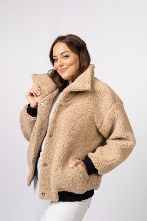 Maleni Wełniana kurtka bomberka z baranka – FARO krótka kurtka 100% wełna beżowa