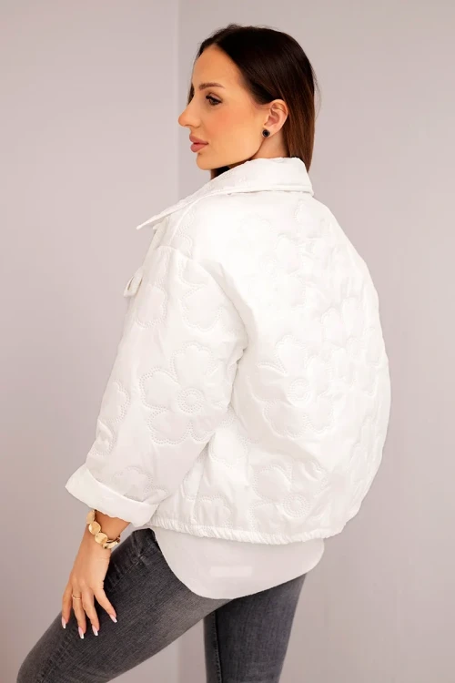 Kurtka damska wiosenna pikowana z kwiatowym wzorem biała-3 4436 