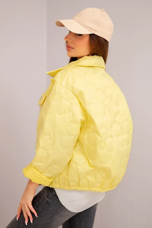 Kurtka damska wiosenna pikowana z kwiatowym wzorem żółta-3 4437 