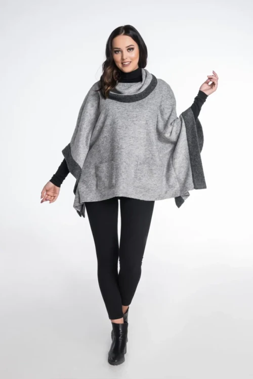 Szare ponczo damskie oversize z 100% wełny – Greta Maleni (2).webp