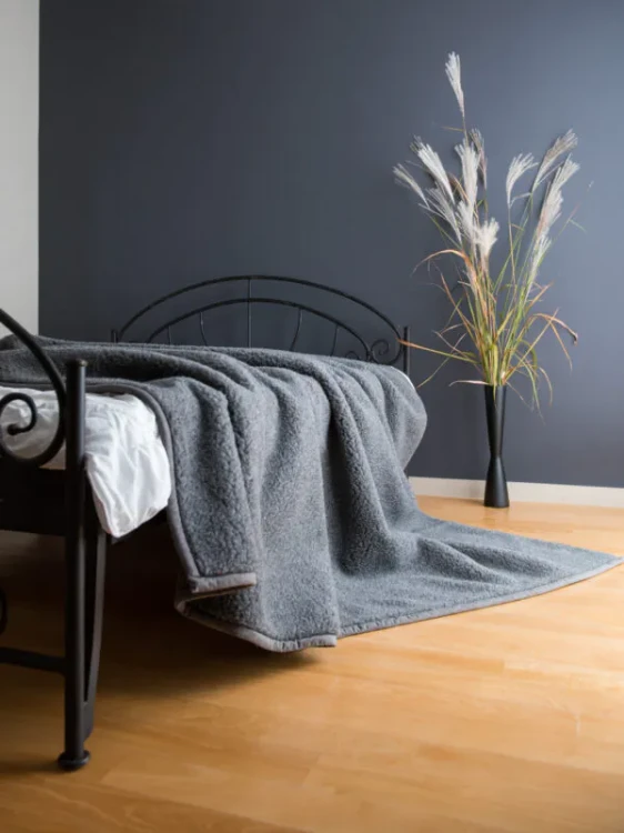 Maleni-Koc-antracytowy-1