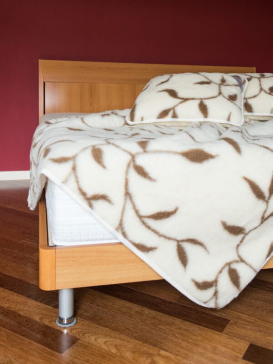 Maleni-Kołdra-Ecowool-w-listki-1